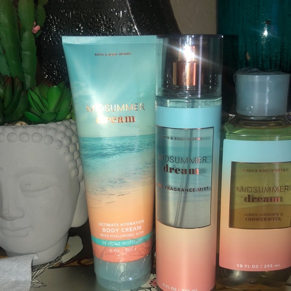 Bath & Body Works Other - Bath and bodyworks Midsummer Dream gift set combo